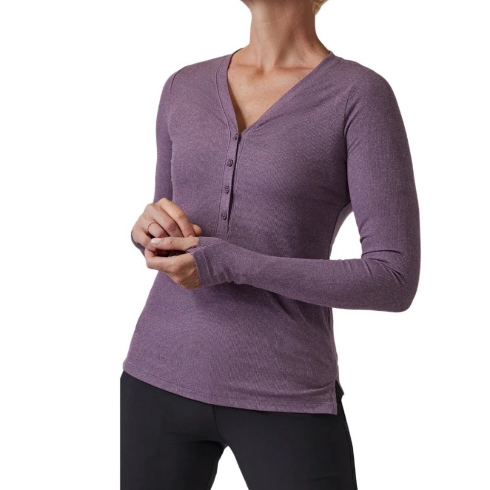 Athleta Ribbed Uptempo Ribbed henley top